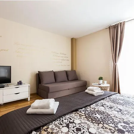 Calle Larga 14 In Old Town Zadar