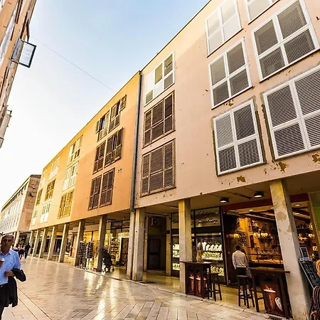 Calle Larga 14 In Old Town