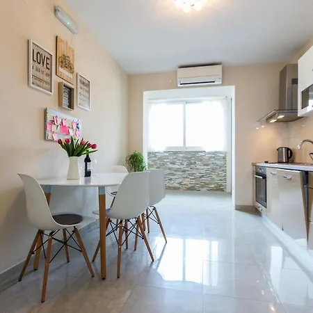 Calle Larga 14 Apartment In Old Town Apartment *